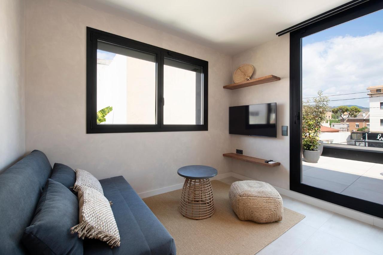 Apartamentos Balisse Castelldefels Exterior photo