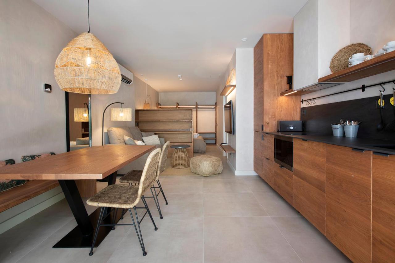 Apartamentos Balisse Castelldefels Exterior photo